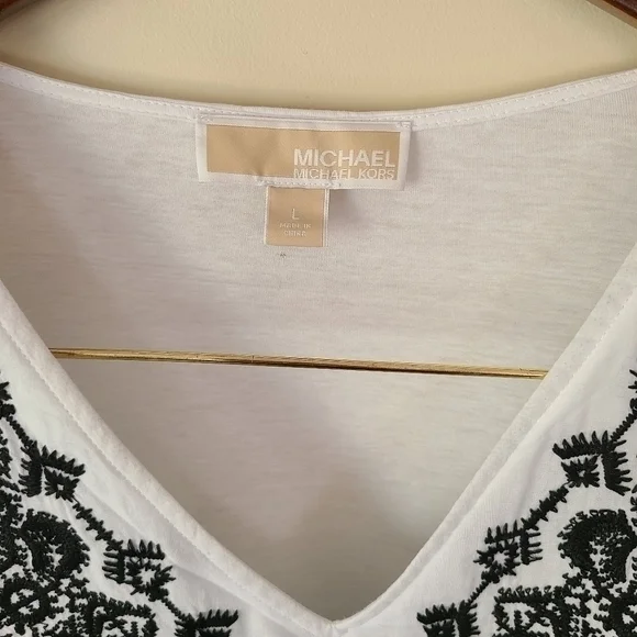 Michael Kors V-Neck Long Sleeve Tunic‎ - Picture 3 of 7